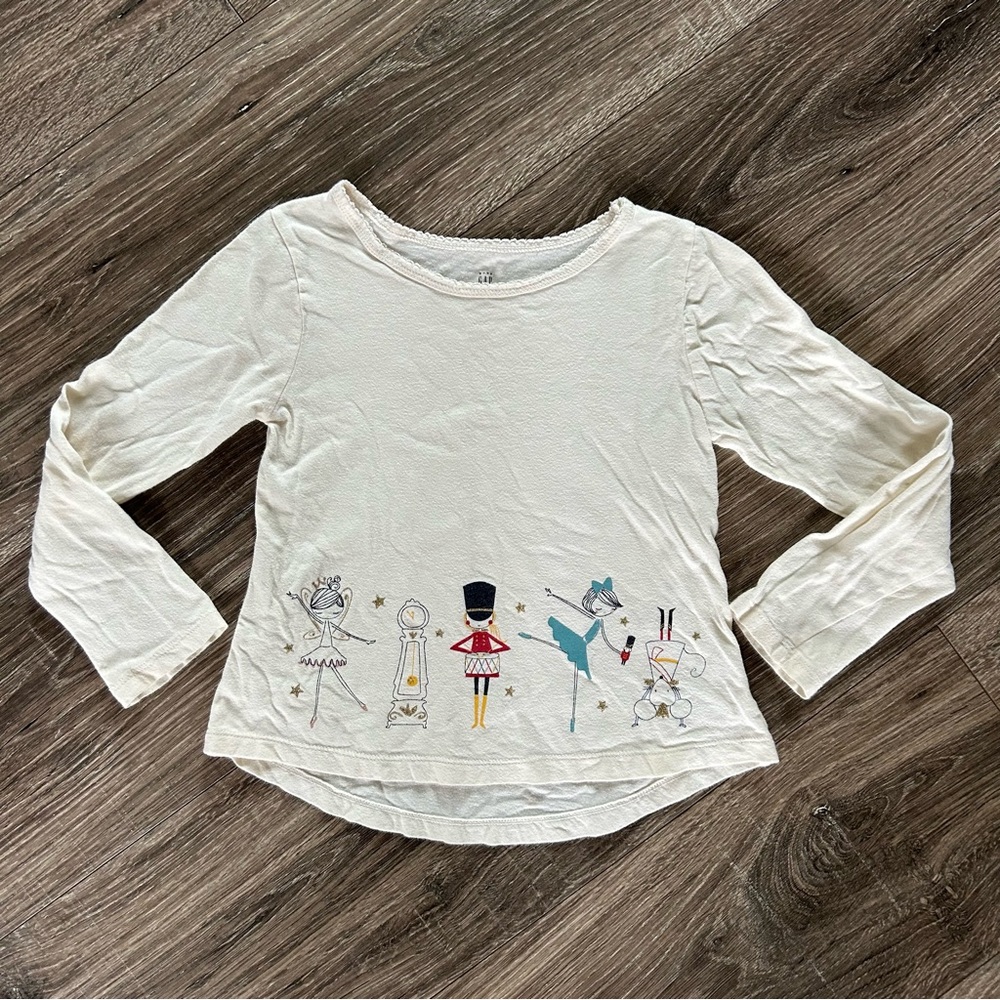 Gap 5T nutcracker long sleeve shirt